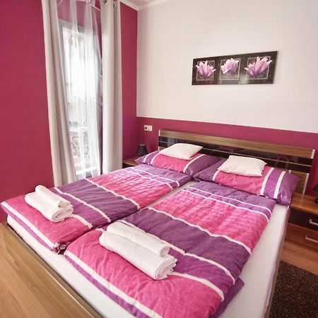 SárvárCecilia Apartman公寓 外观 照片